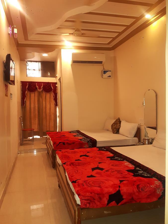 Hotel Lovely Ádzsmir Kültér fotó