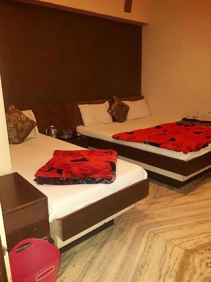 Hotel Lovely Ádzsmir Kültér fotó